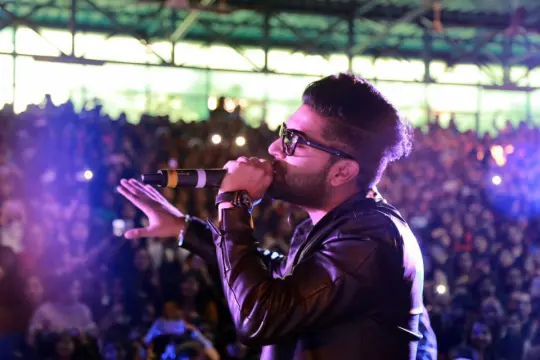 Guru Randhawa Live